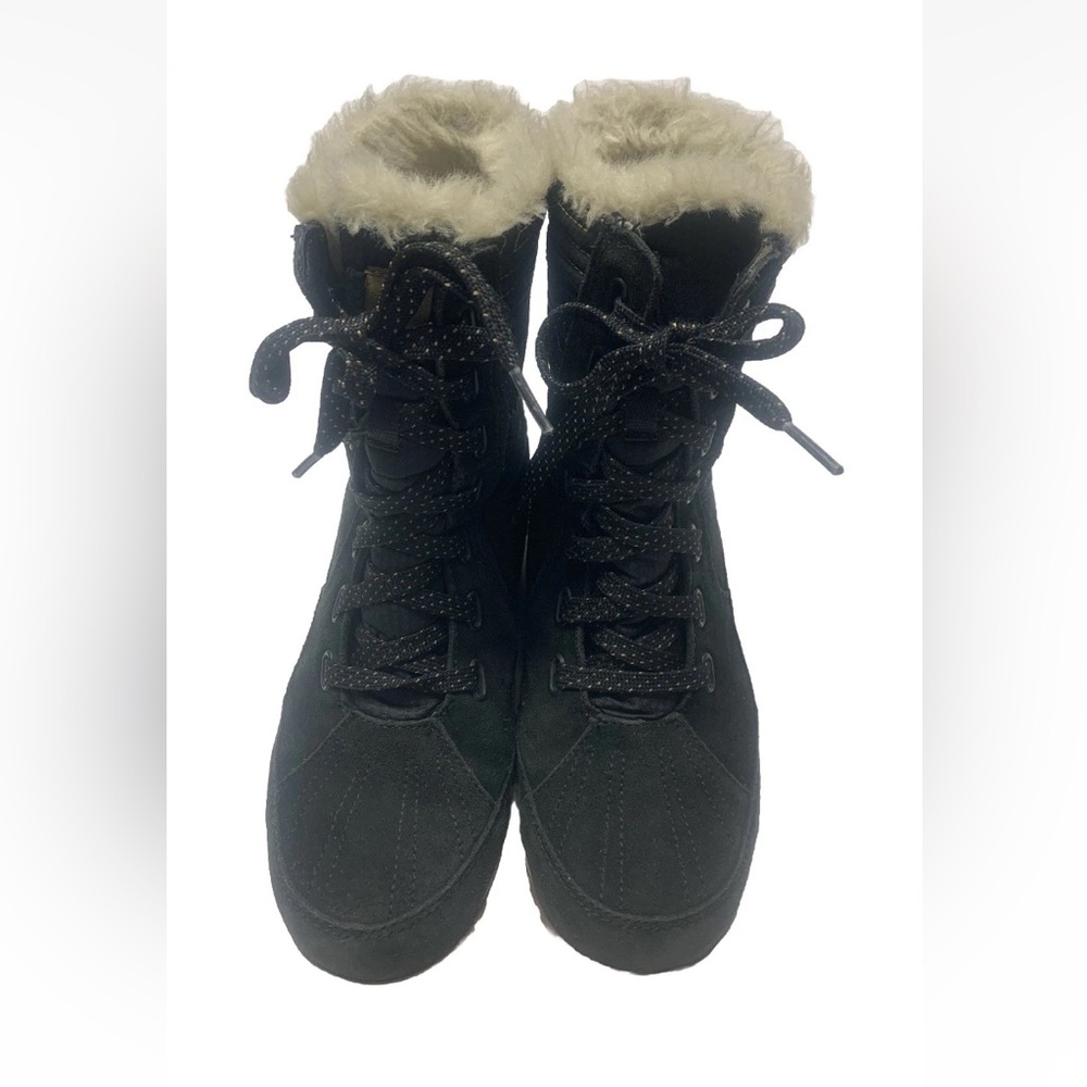 Merrell Sz 8 Black Suede Faux Fur Lined Winter Boots Lace Up 200 gram insulation